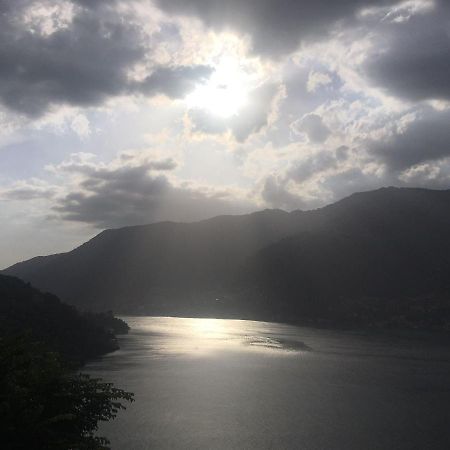 Top Lake View Faggeto Lario エクステリア 写真